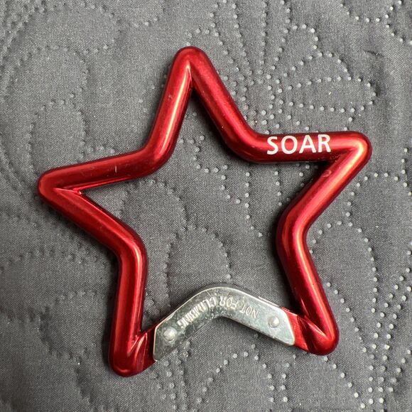 Motivational Aluminum Star Shape Carabiner Clip Spring Snap Hook Large, 2.8 Inch - Picture 2 of 6